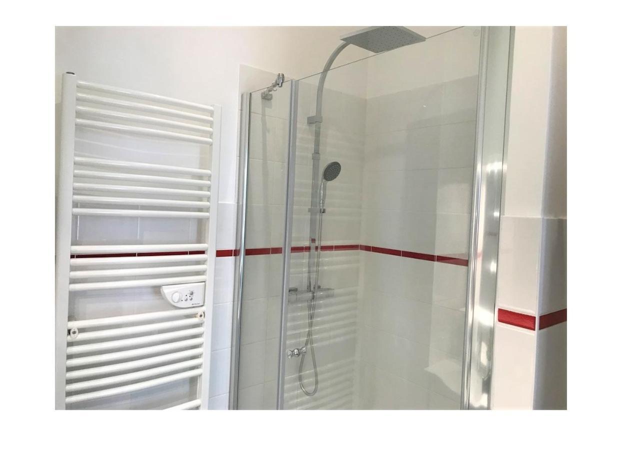 Appartement Avec Vue Cathedrale - 1 A Reims Kültér fotó